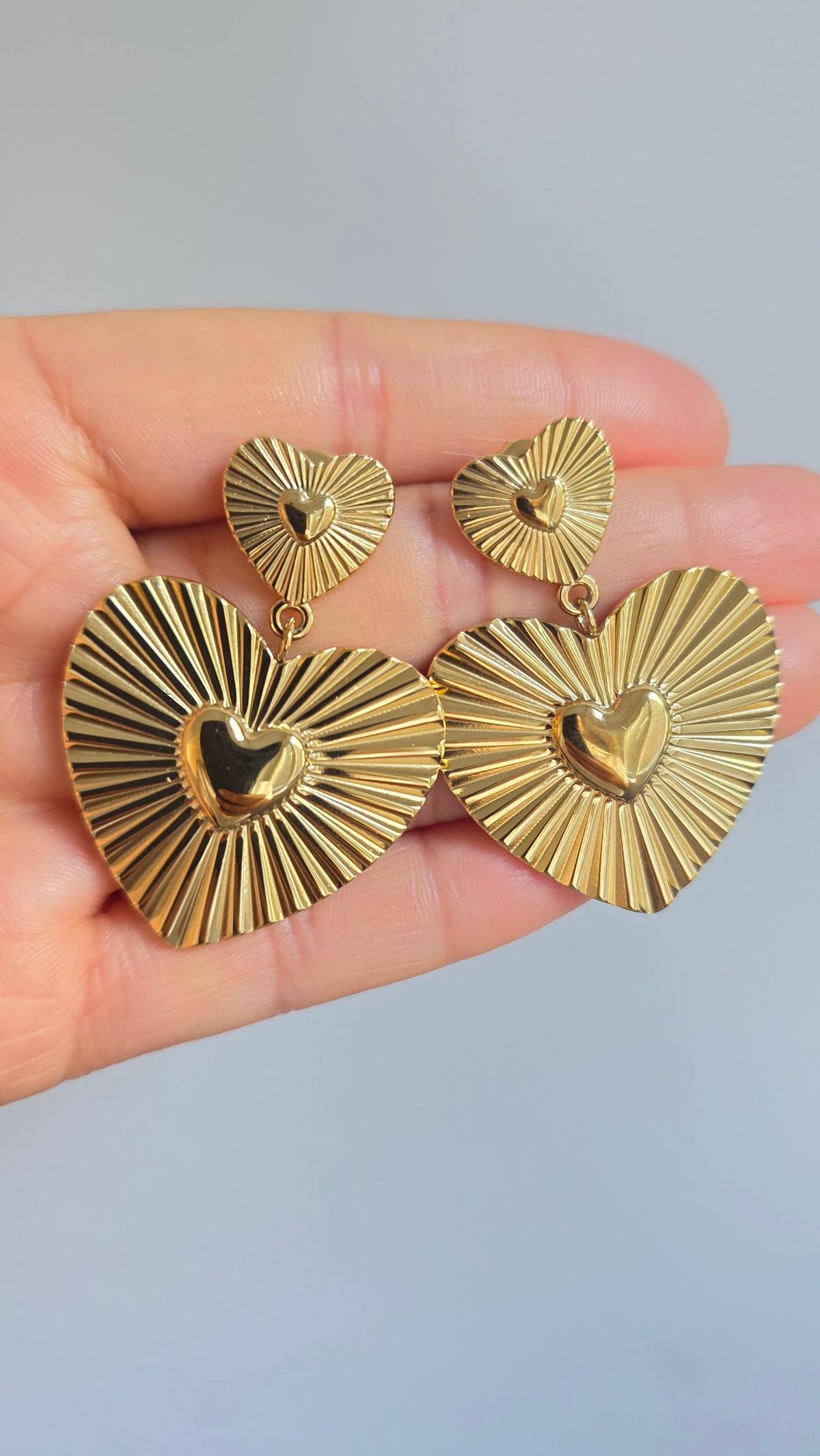 Gold Textured Heart Earrings – Radiant Double‑Heart Statement Dangles | Lusí