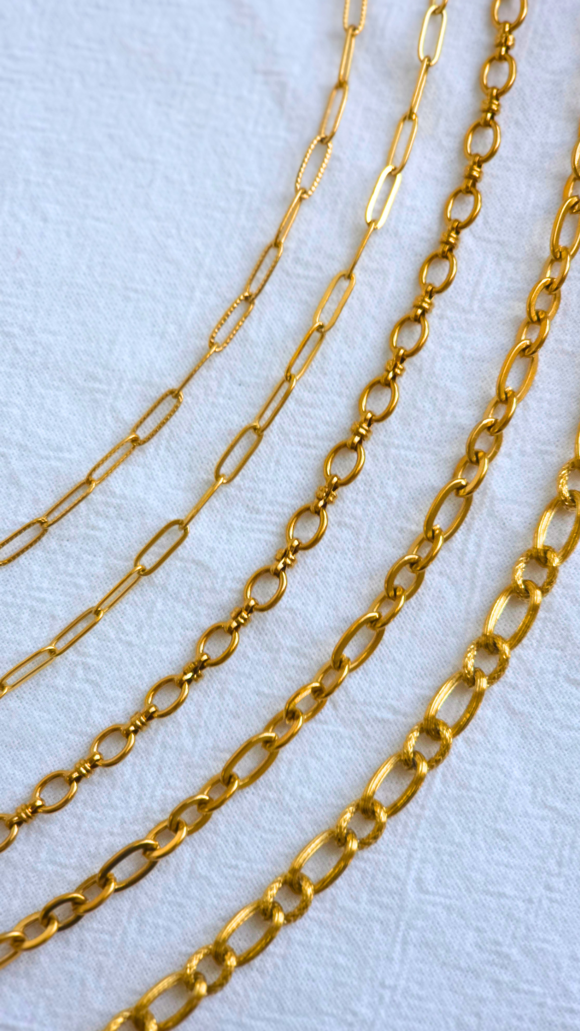 Water‑Resistant Stainless Steel Chain Necklaces – Lusí Charm Bar (5 Styles, 18K Gold‑Plated Finish)
