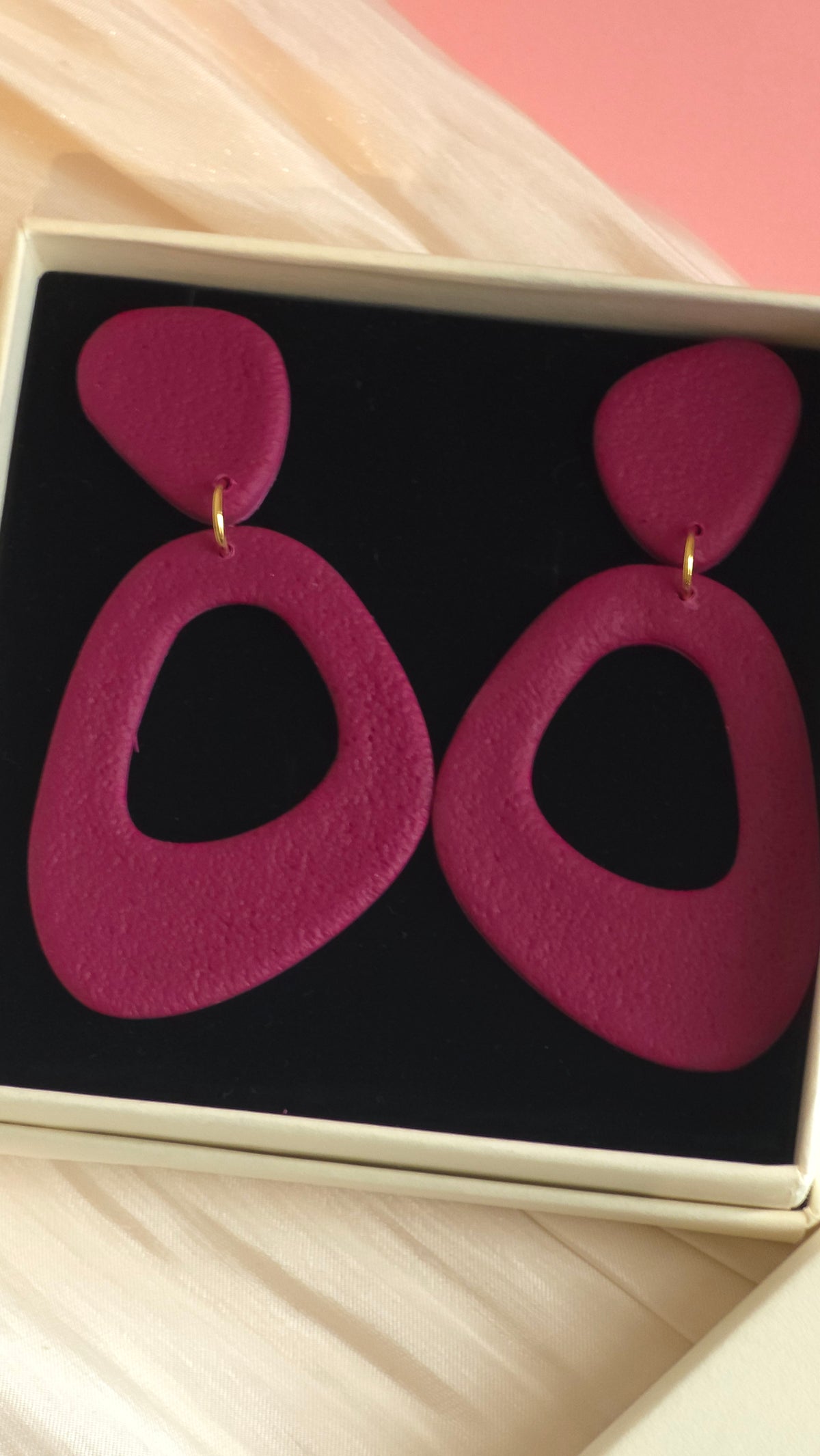 Virtous – 9 cm plum Geometric Earrings