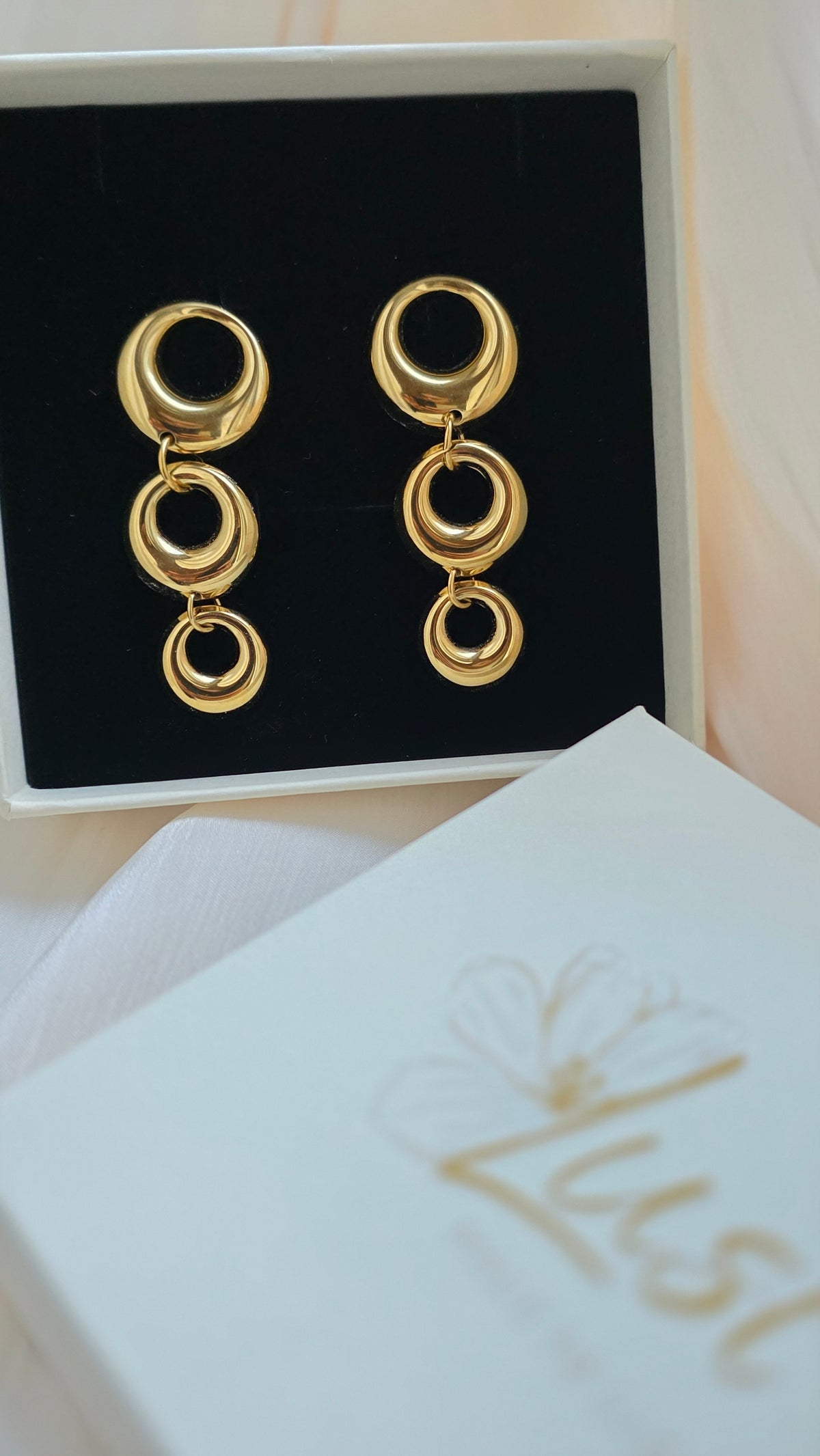 Gold Multi‑Ring Earrings – Modern Cascading Statement Dangles | Lusí