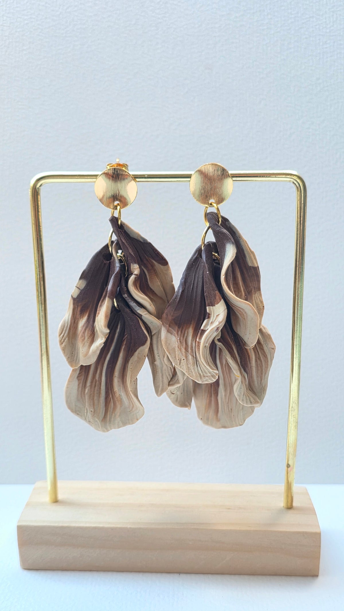 Handmade Layered-Petal Statement Earrings – Hypoallergenic 18K Gold‑Plated Stainless Steel (Beige-Brown)